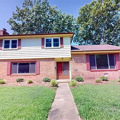 1 Chattanooga Ct, Hampton, VA 23669