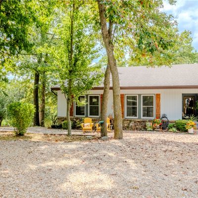 1 Connie Ln, Bella Vista, AR 72715