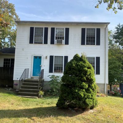 1 Hoyt St, Milford, CT 06460