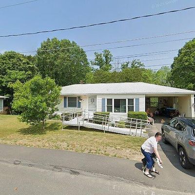 1 Westwood Dr, Auburn, MA 01501