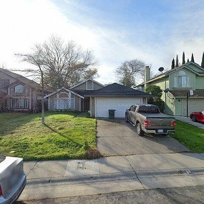 10 Fig Leaf Ct, Sacramento, CA 95838