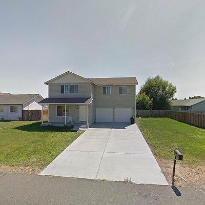 1006 Merlot St, Granger, WA 98932