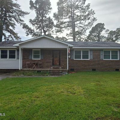 102 Arrowhead Trl, Washington, NC 27889