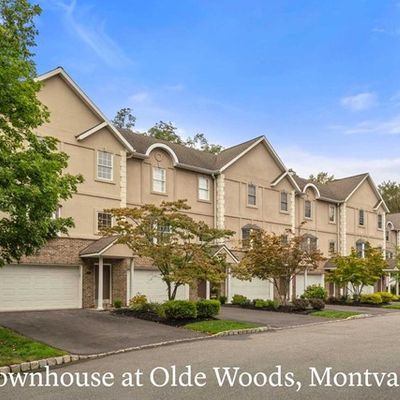 102 Demarest Ln, Montvale, NJ 07645