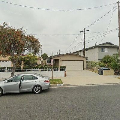 1033 W 161 St St, Gardena, CA 90247