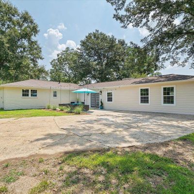 10331 Garris Dr, Mobile, AL 36695