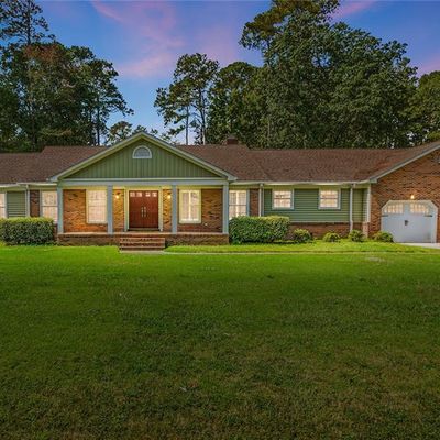 104 Ct Deayllon, Poquoson, VA 23662