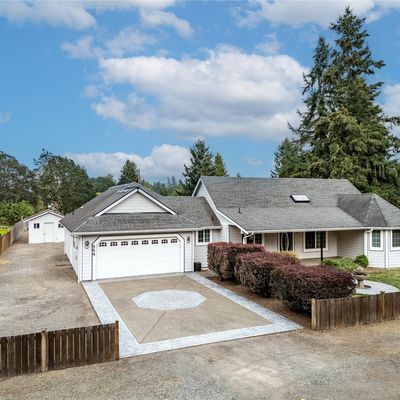 964 Tipsoo Loop N, Rainier, WA 98576