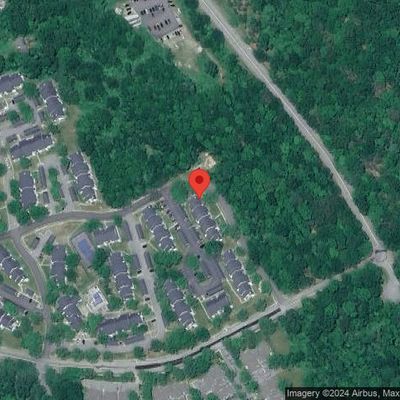 98 Leafwood Ln #178, Groton, CT 06340