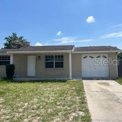 9820 Rainbow Ln, Port Richey, FL 34668