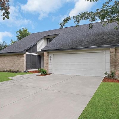 9910 Robin Ct, Conroe, TX 77385