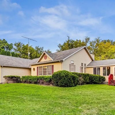 N2456 Giles Dr, Burlington, WI 53105