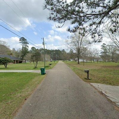 Rougk Ln, Denham Springs, LA 70706