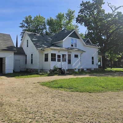 111 S Main St, Pardeeville, WI 53954