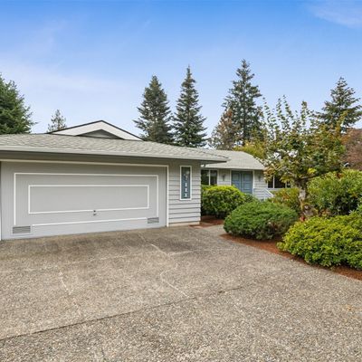 111 Sw 194 Th St, Normandy Park, WA 98166