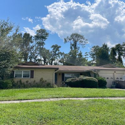 1114 Grove Park Dr S, Orange Park, FL 32073