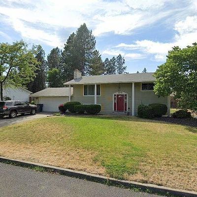 11627 N Galahad Dr, Spokane, WA 99218