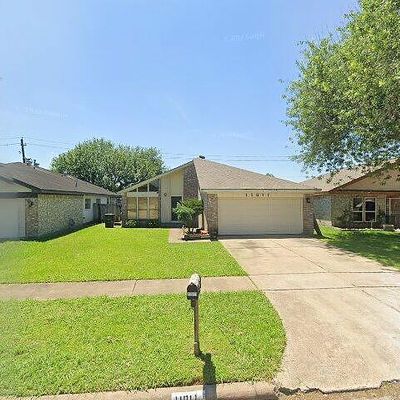 11811 Acadian Dr, Houston, TX 77099