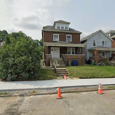 1211 Center Ave, Ellwood City, PA 16117