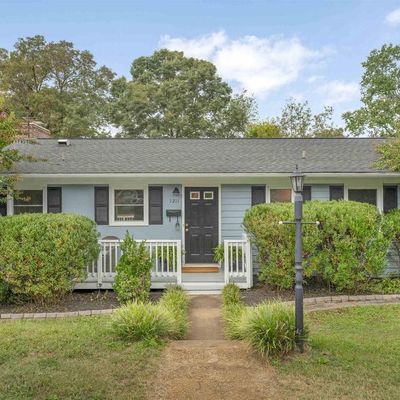 1211 Agnese St, Charlottesville, VA 22901