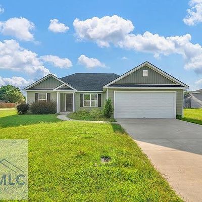 106 Auburn Cir, Glennville, GA 30427