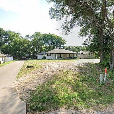 10753 Buddy Parker Rd, Kemp, TX 75143