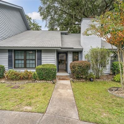 11 Hidden Lake Ct, Savannah, GA 31419