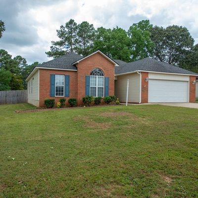 110 Roaring Forks Dr, Bonaire, GA 31005