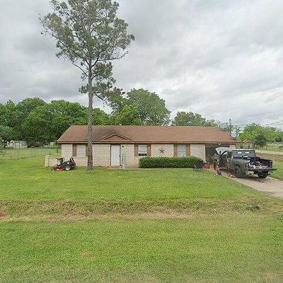 1102 County Road 515, Brazoria, TX 77422