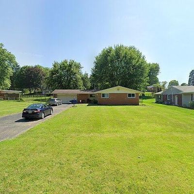 1107 Woodland Dr, Xenia, OH 45385