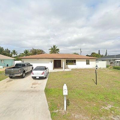 1313 Se 37 Th Ter, Cape Coral, FL 33904