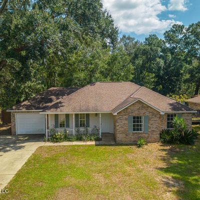 1316 Elizabeth St, Ocean Springs, MS 39564