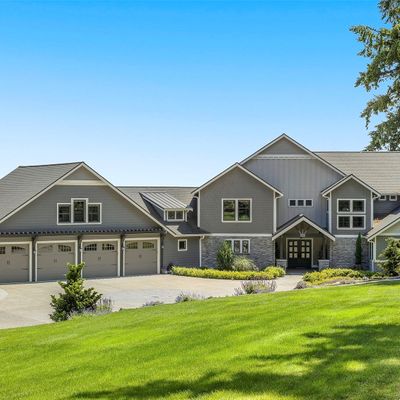 1350 Pilchuck Hts, Fox Island, WA 98333