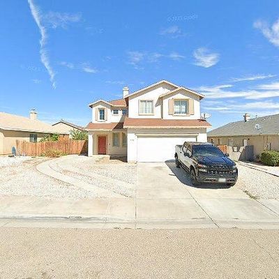 13586 Winewood Rd, Victorville, CA 92392