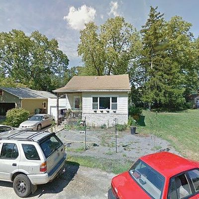 1384 Floresta Vis, Crystal Lake, IL 60014