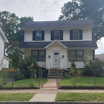 14 Willowmere Ave, Montclair, NJ 07042