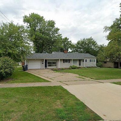 1404 Lincoln Rd, Bettendorf, IA 52722