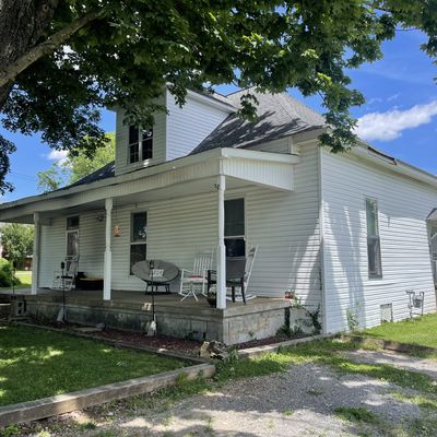 141 N Russell St, Portland, TN 37148