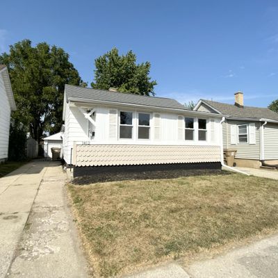 1412 78 Th Pl, Kenosha, WI 53143