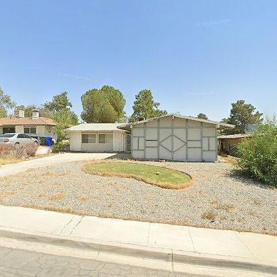 14135 Wimbleton Dr, Victorville, CA 92395