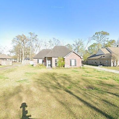 14352 Woodrun Blvd, Gonzales, LA 70737