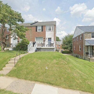 1229 Cobbs St, Drexel Hill, PA 19026