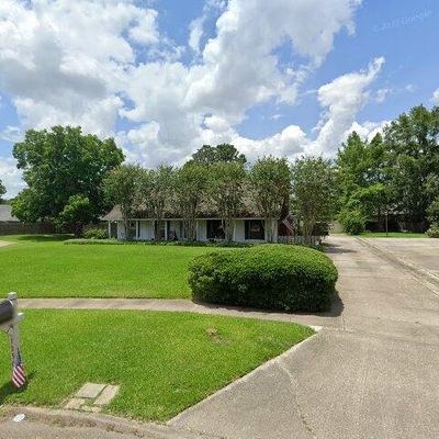 12302 Lake La Belle Cir, Baton Rouge, LA 70816