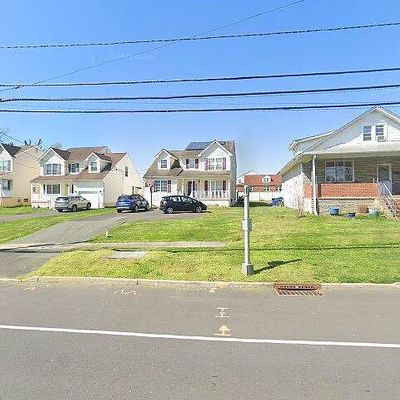 124 Stiles Ave, Maple Shade, NJ 08052