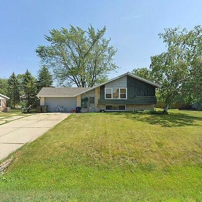 12465 W Euclid Ave, New Berlin, WI 53151