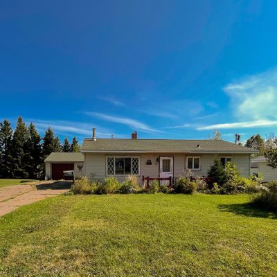 13 Field Rd, Silver Bay, MN 55614