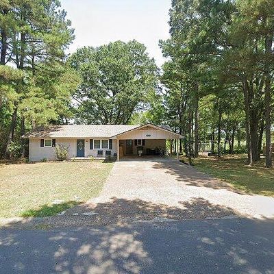 1304 Deener St, Searcy, AR 72143