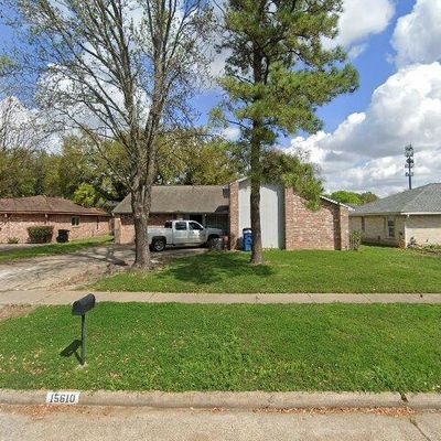 15610 Amapola Dr, Houston, TX 77083