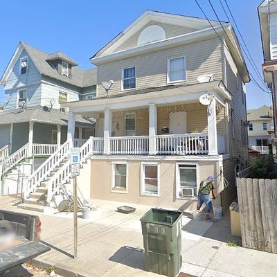 17 N Sovereign Ave, Atlantic City, NJ 08401