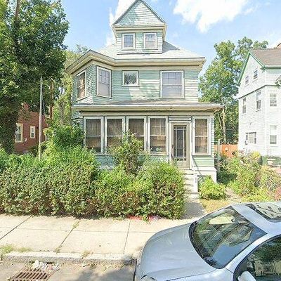 17 Stockton St, Dorchester Center, MA 02124